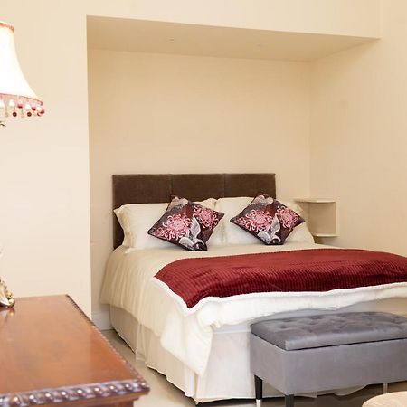 The Merry Monk Bed And Breakfast Ballina  Eksteriør bilde